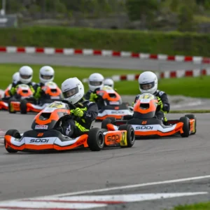 Arrive & drive 2026 – Begynnerklasse 1050, 13-16 år (uten førerlisens)